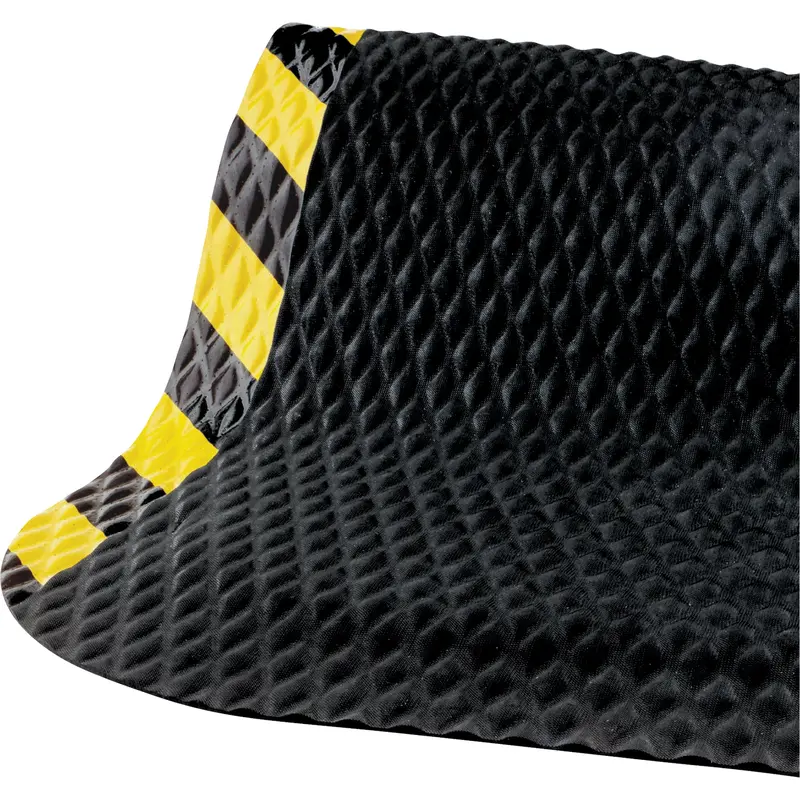 Hog Heaven No. 424 Mats, Diamond, 3-3/4' X 5-3/4' X 7/8", Black/Yellow, Nitrile 1