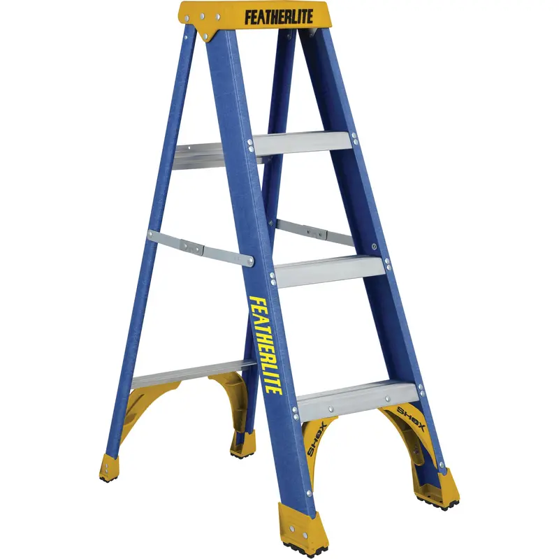 Industrial Duty Stepladders (6300 Series), 4', Fibreglass, 250 Lbs. Capacity, Type 1 1