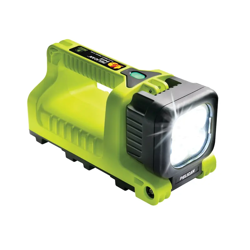 Lantern, Led, 588 Lumens, C Batteries 1