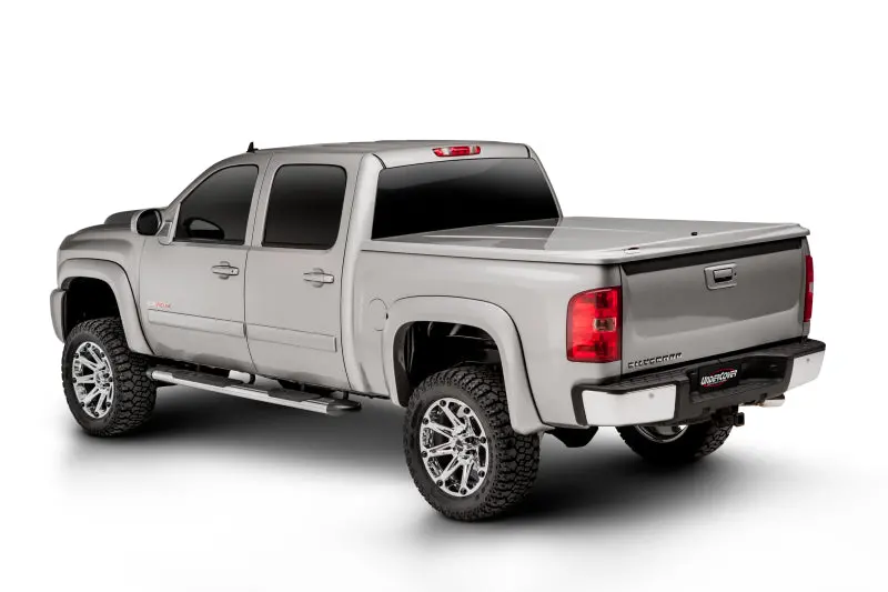 Undercover Lux Retractable Truck Bed Cover – Soft-Touch Matte Black Finish For 2007–2013 Chevy Silverado 1500/2500Hd (6.5′ Bed) 1